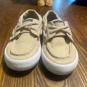 Boys Sperry Tan shoes size 9 toddler